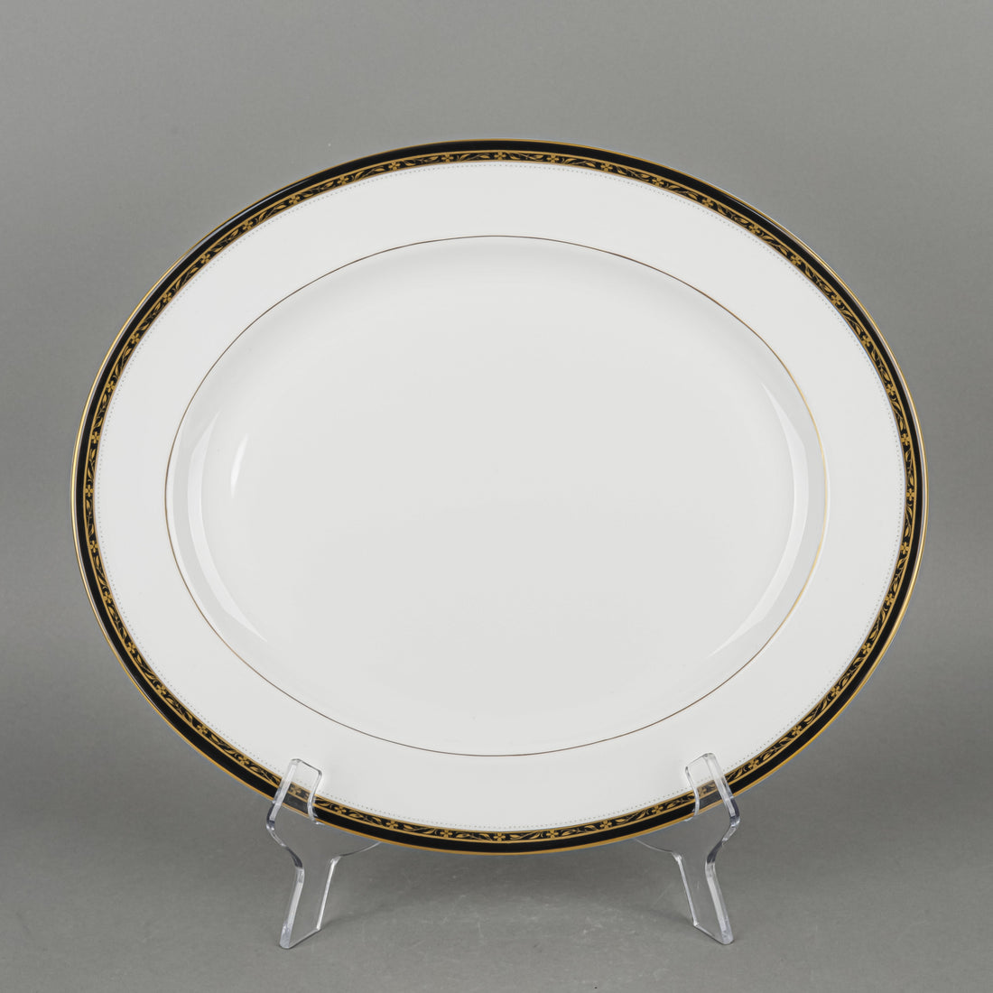 ROYAL WORCESTER Odette Platter