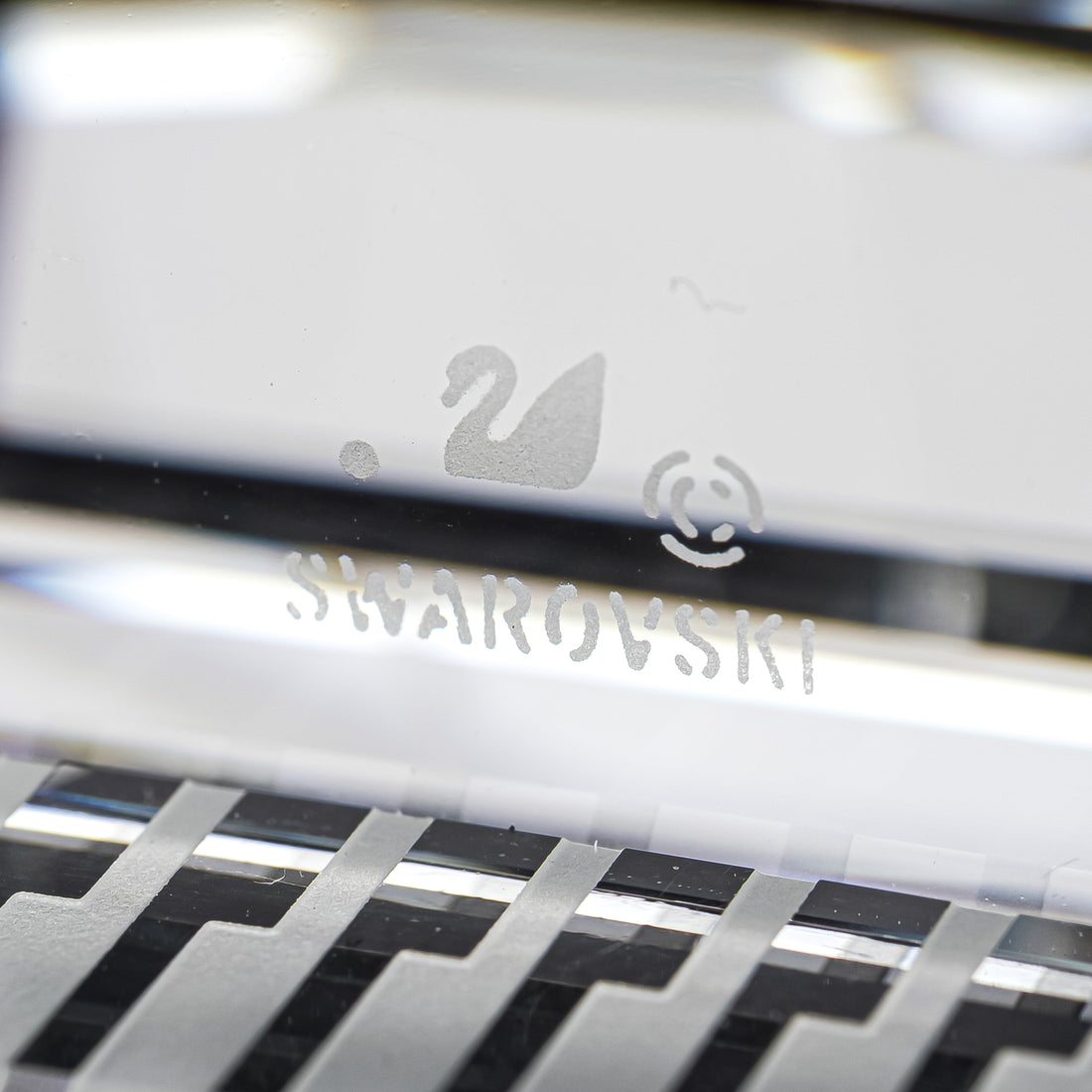 SWAROVSKI Grand Piano w/Stool 174506