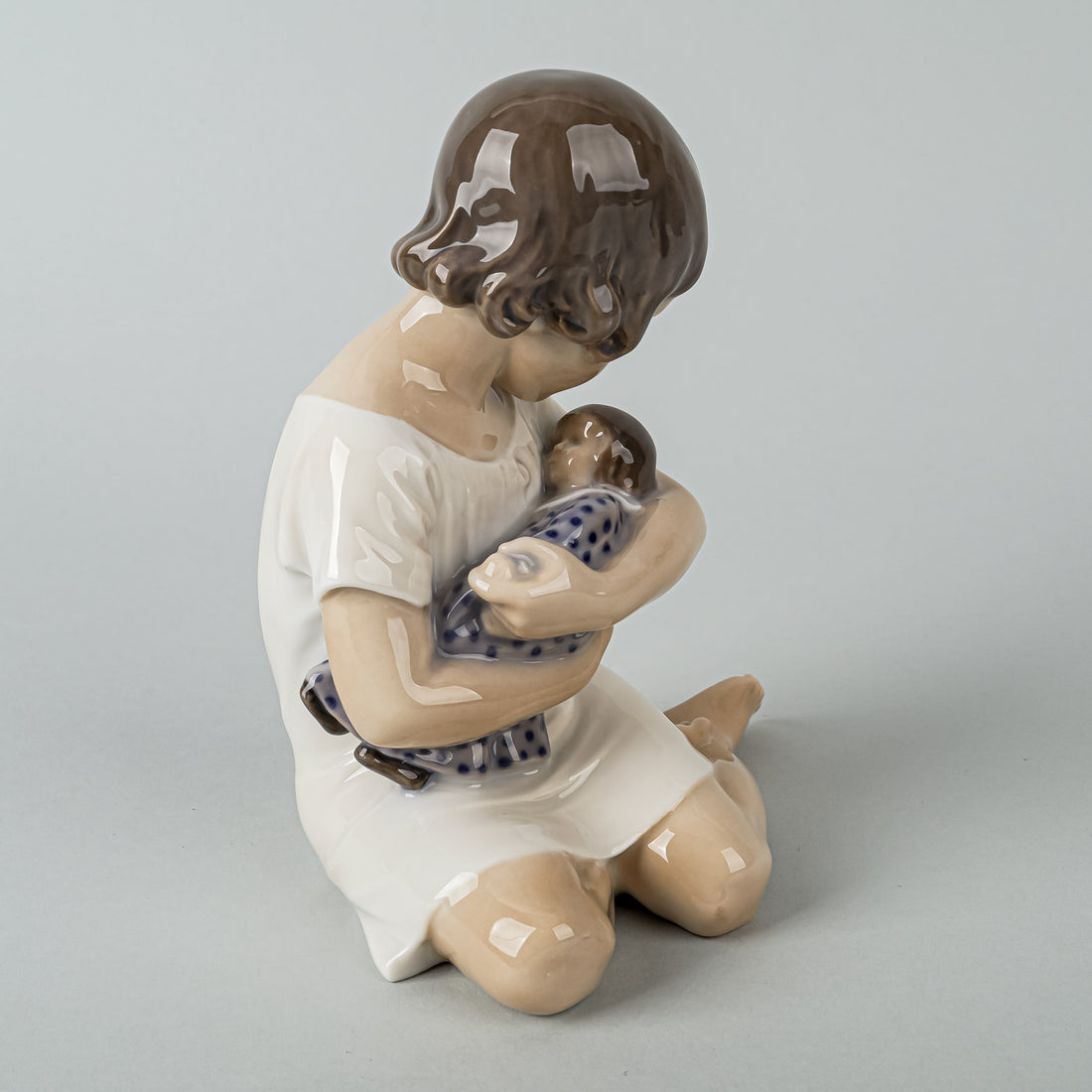 ROYAL COPENHAGEN Figurine Girl With Doll 1938