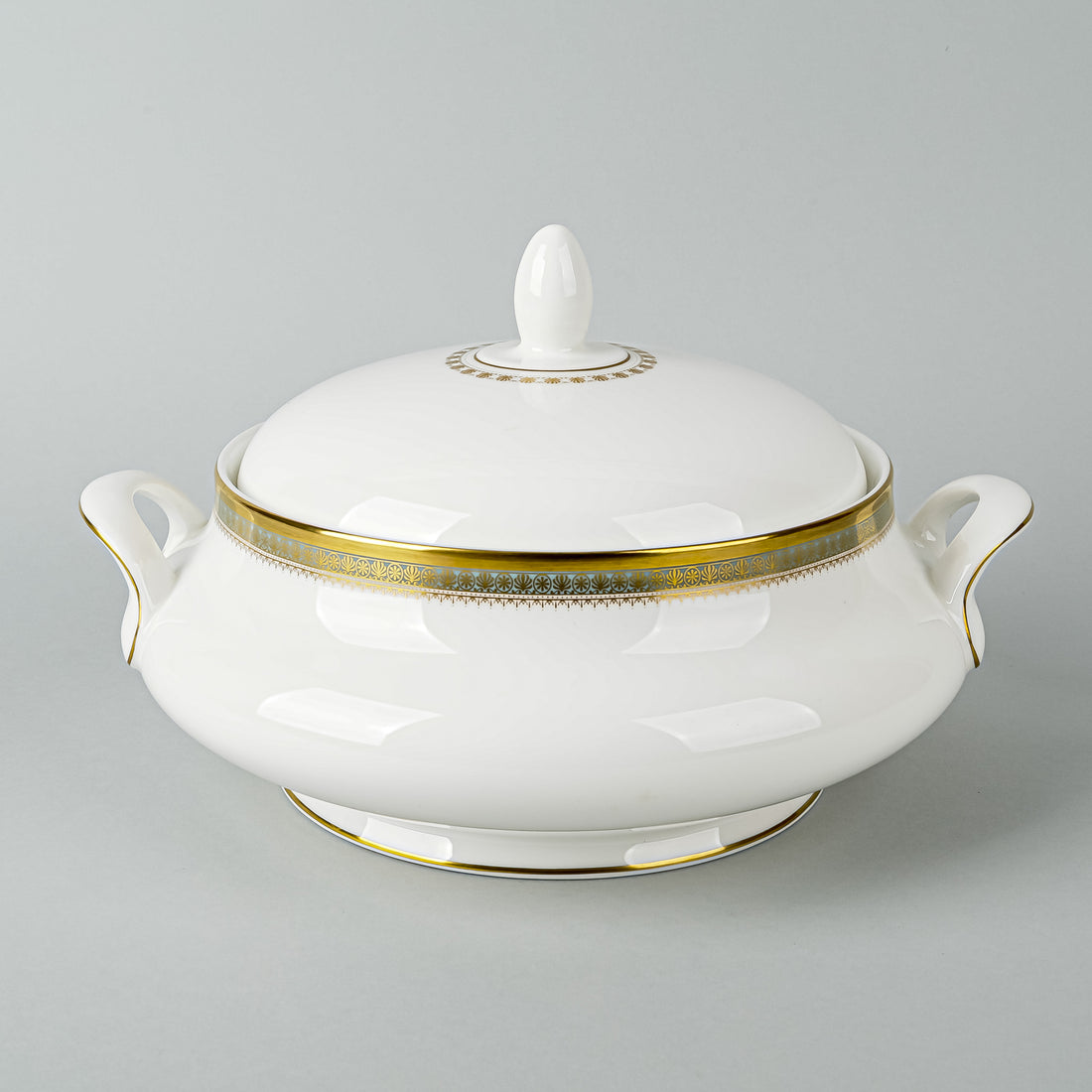 ROYAL DOULTON Clarendon H4993 Covered Serving Dish