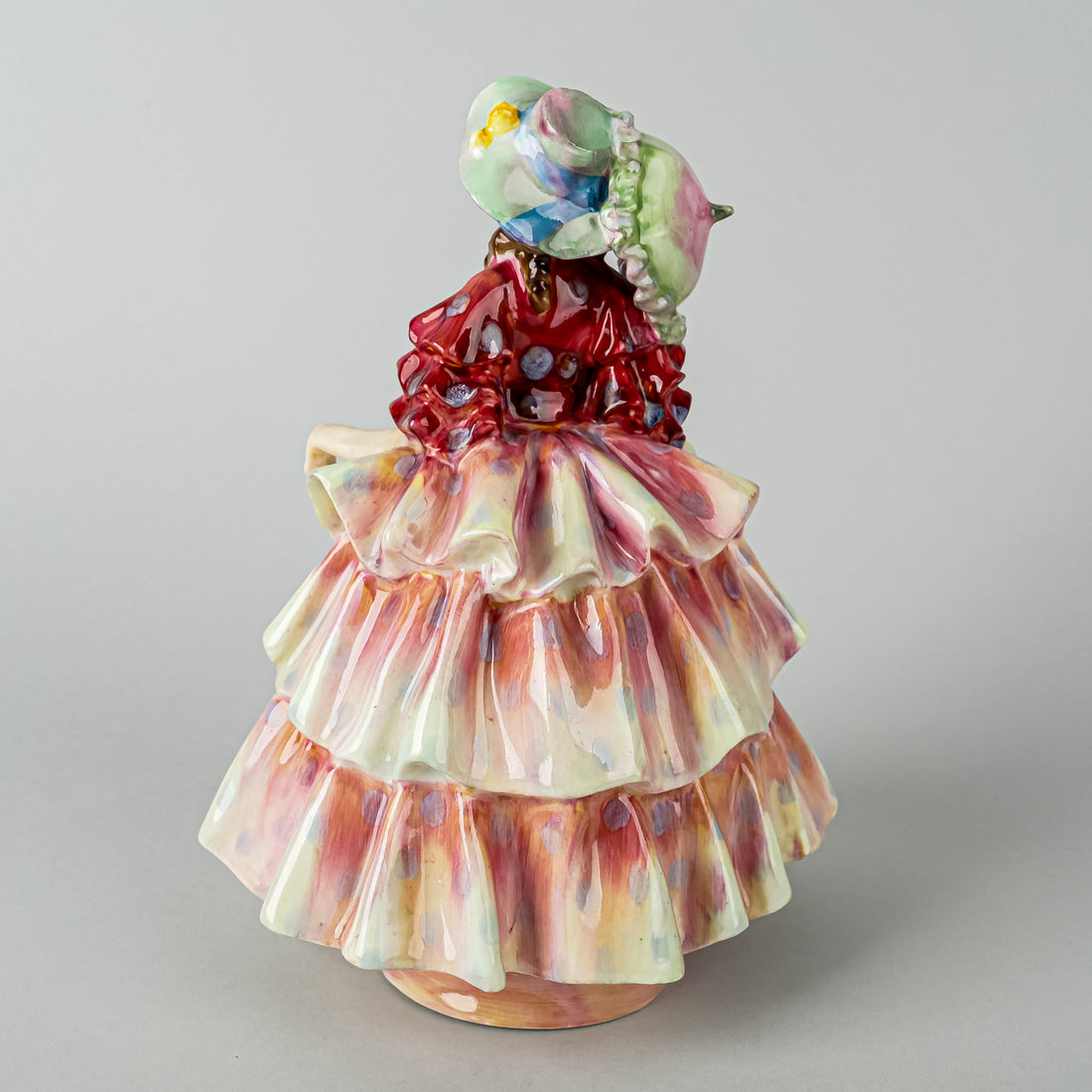 ROYAL DOULTON Figurine The Hinged Parasol HN 1578