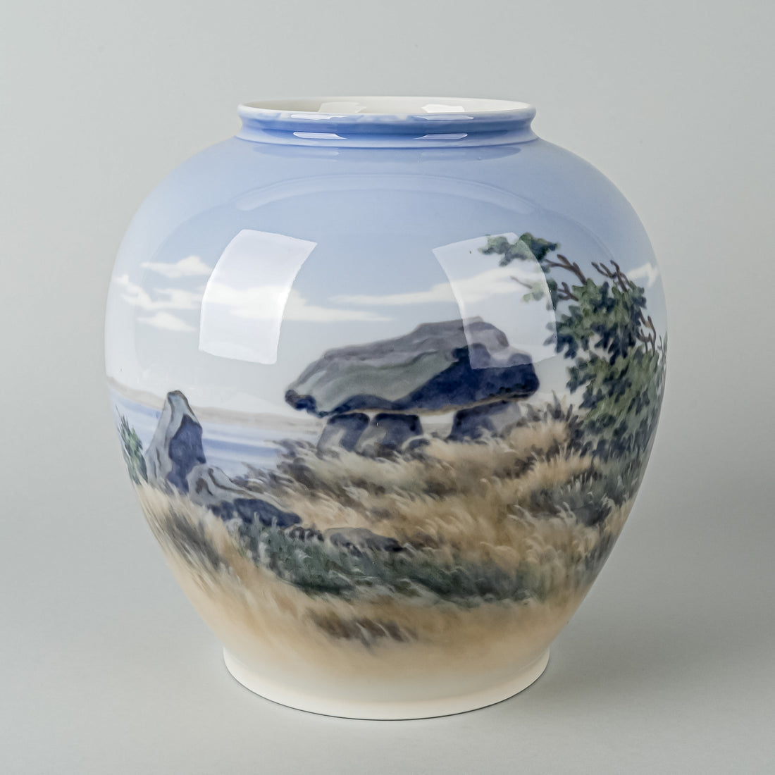 ROYAL COPENHAGEN Scenery Vase 2316-35A
