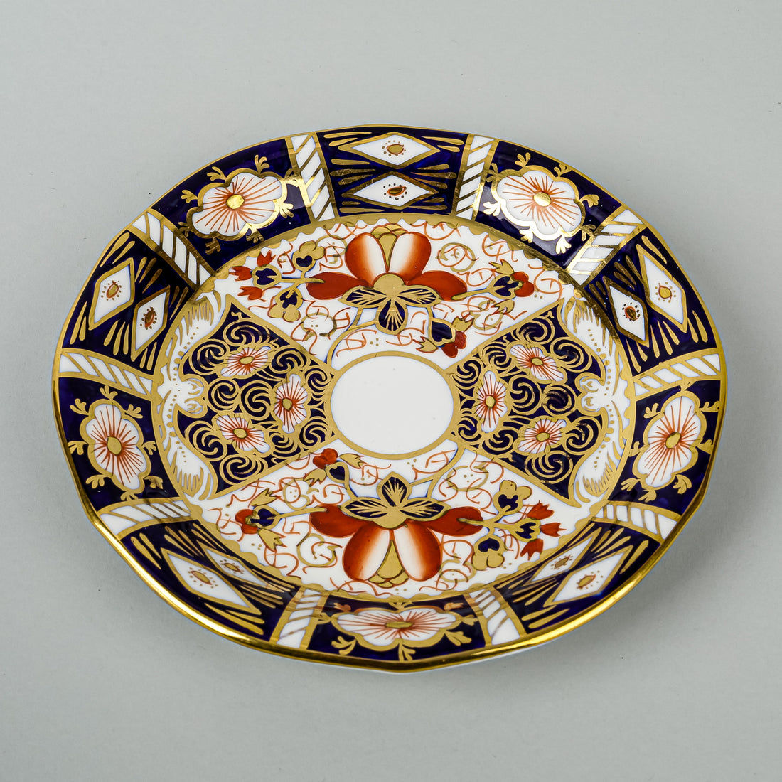 ROYAL CROWN DERBY Traditional Imari 2451 10 Pieces