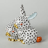 HEREND Figurine Pair Of Bunnies 15584 Fishnet Black