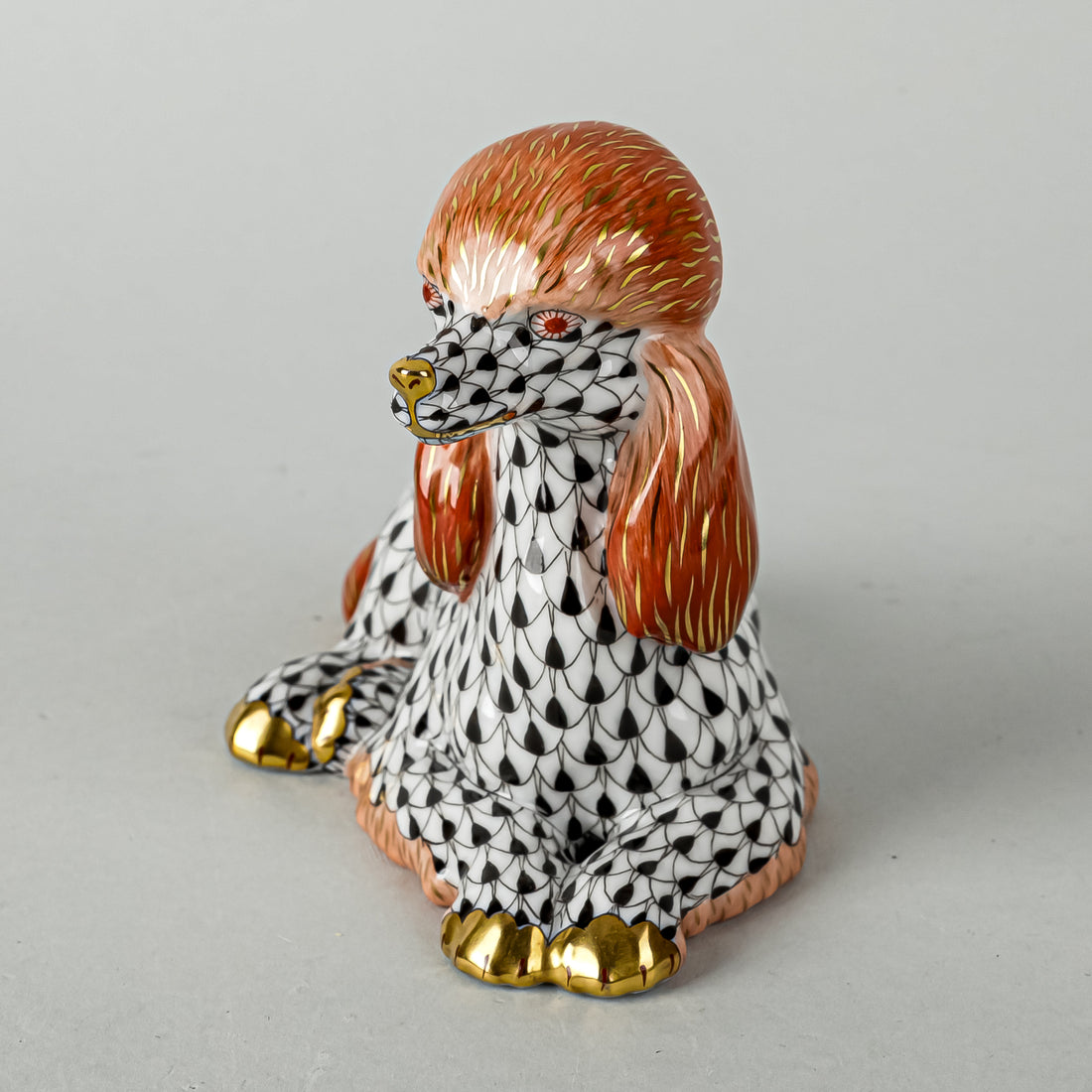 HEREND Figurine Poodle Lying Down 15608 Fishnet Black