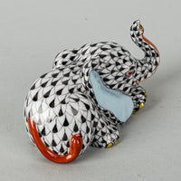 HEREND Figurine Baby Elephant Lying 15561 Fishnet Black