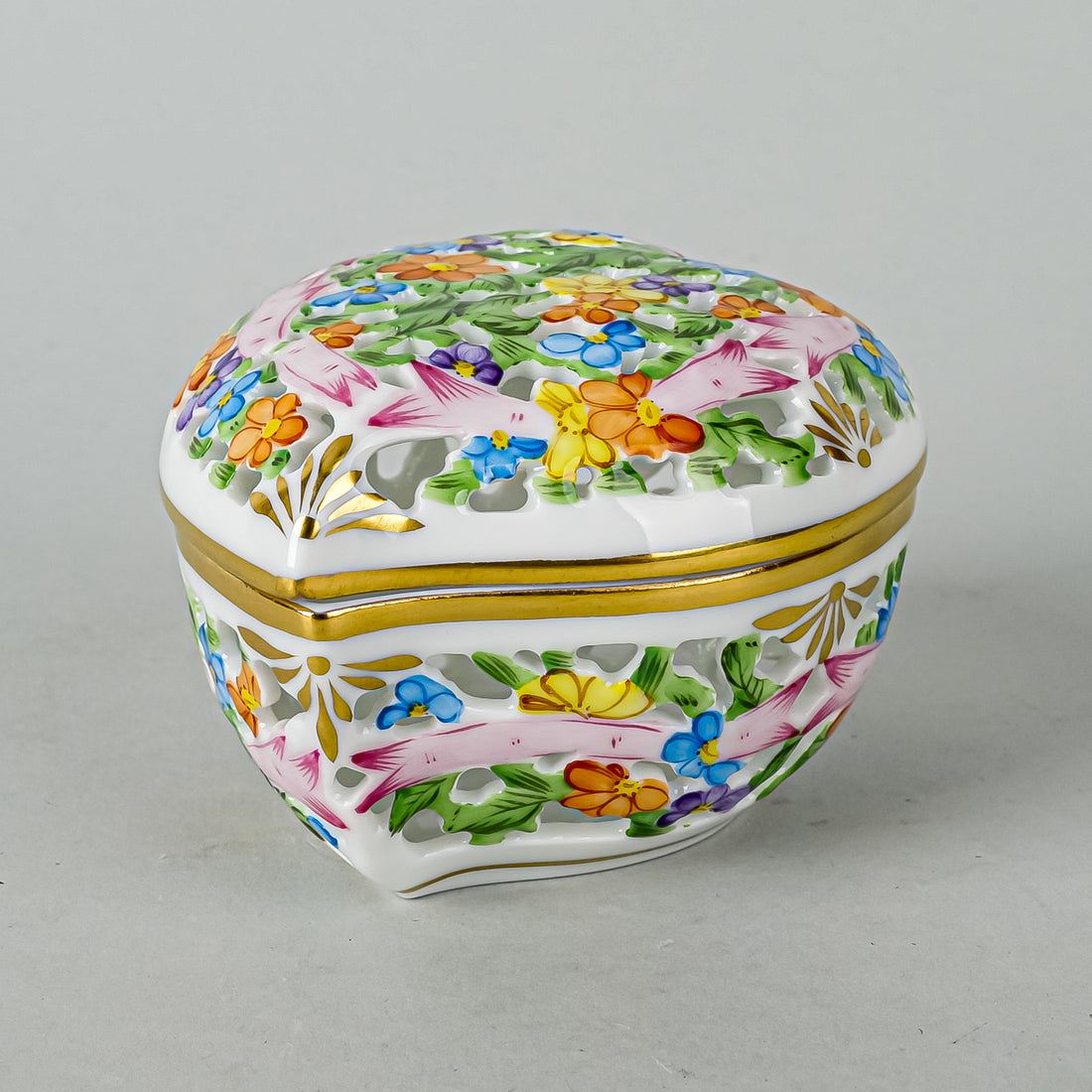 HEREND Heart Box Open Work Floral 6202