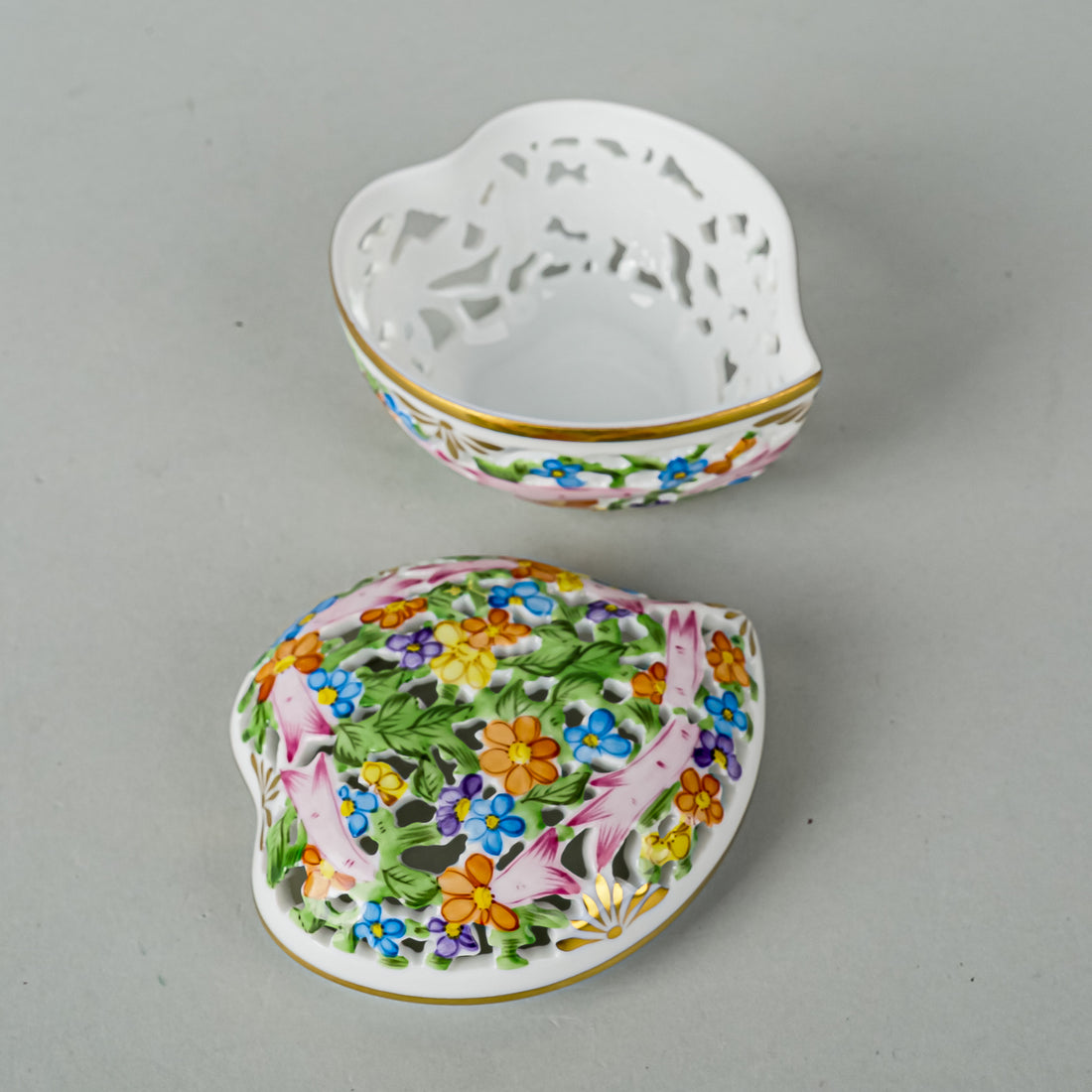 HEREND Heart Box Open Work Floral 6202