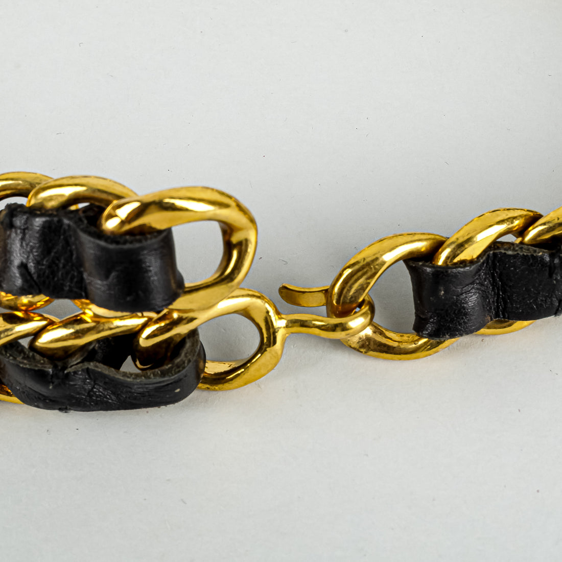 CHANEL Vintage 24K Gold Plate Chain Leather Double Belt