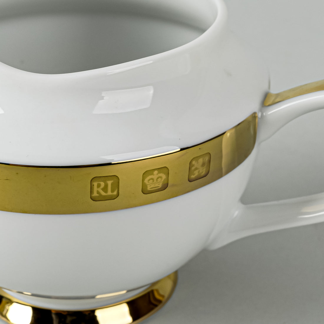 RALPH LAUREN Academy Gold Tea & Coffee Service 7pcs