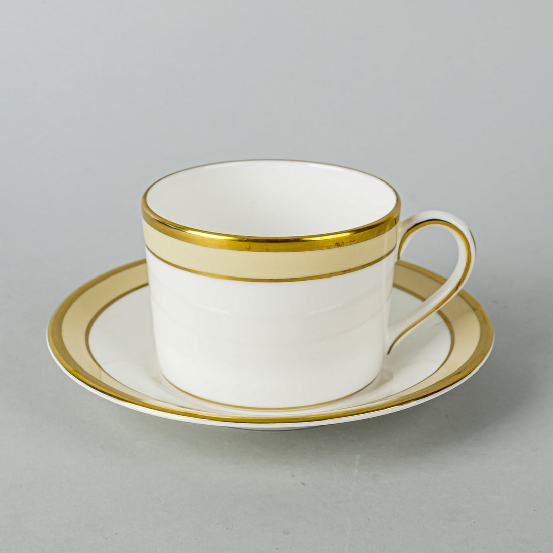 COALPORT Aura 11 Place Settings Plus Extras