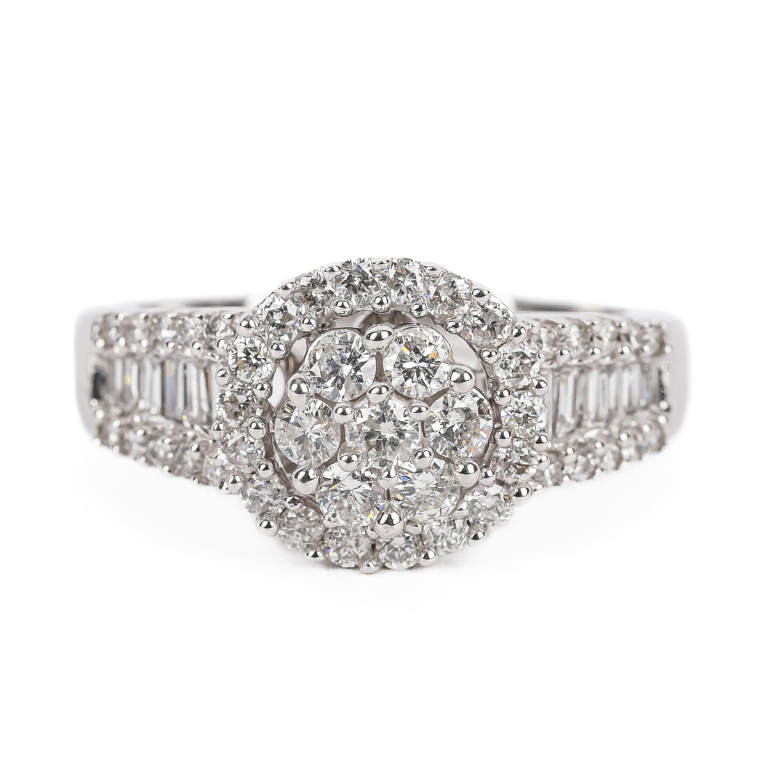 14K White Gold Baguette And Brilliant Diamond Ring