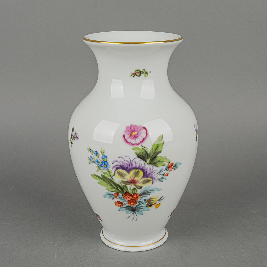 HEREND Printemps Vase