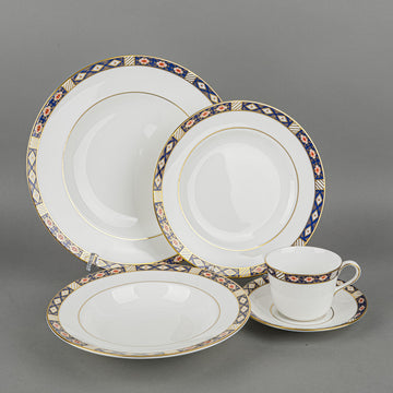 ROYAL CROWN DERBY Kedleston A1315 40 Pieces