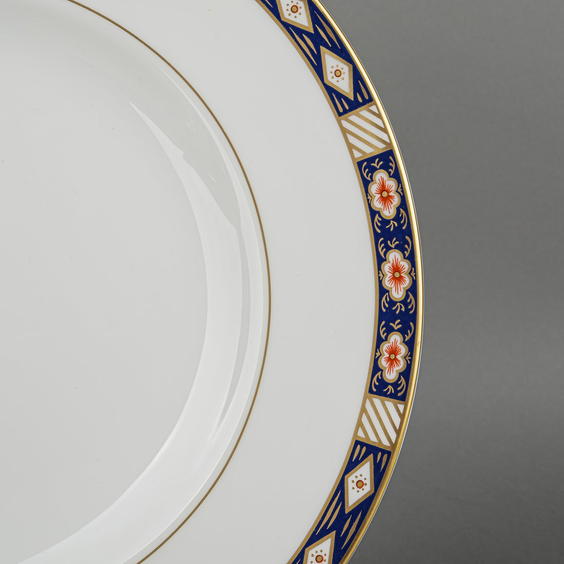 ROYAL CROWN DERBY Kedleston A1315 Dinner Plates Set of 7