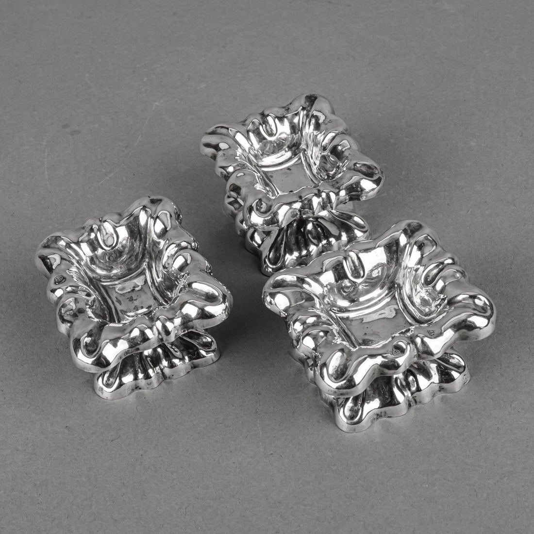 Austro Hungarian 813 Silver Salt Cellars Set Of 3