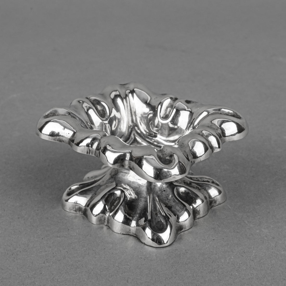 Austro Hungarian 813 Silver Salt Cellars Set Of 3