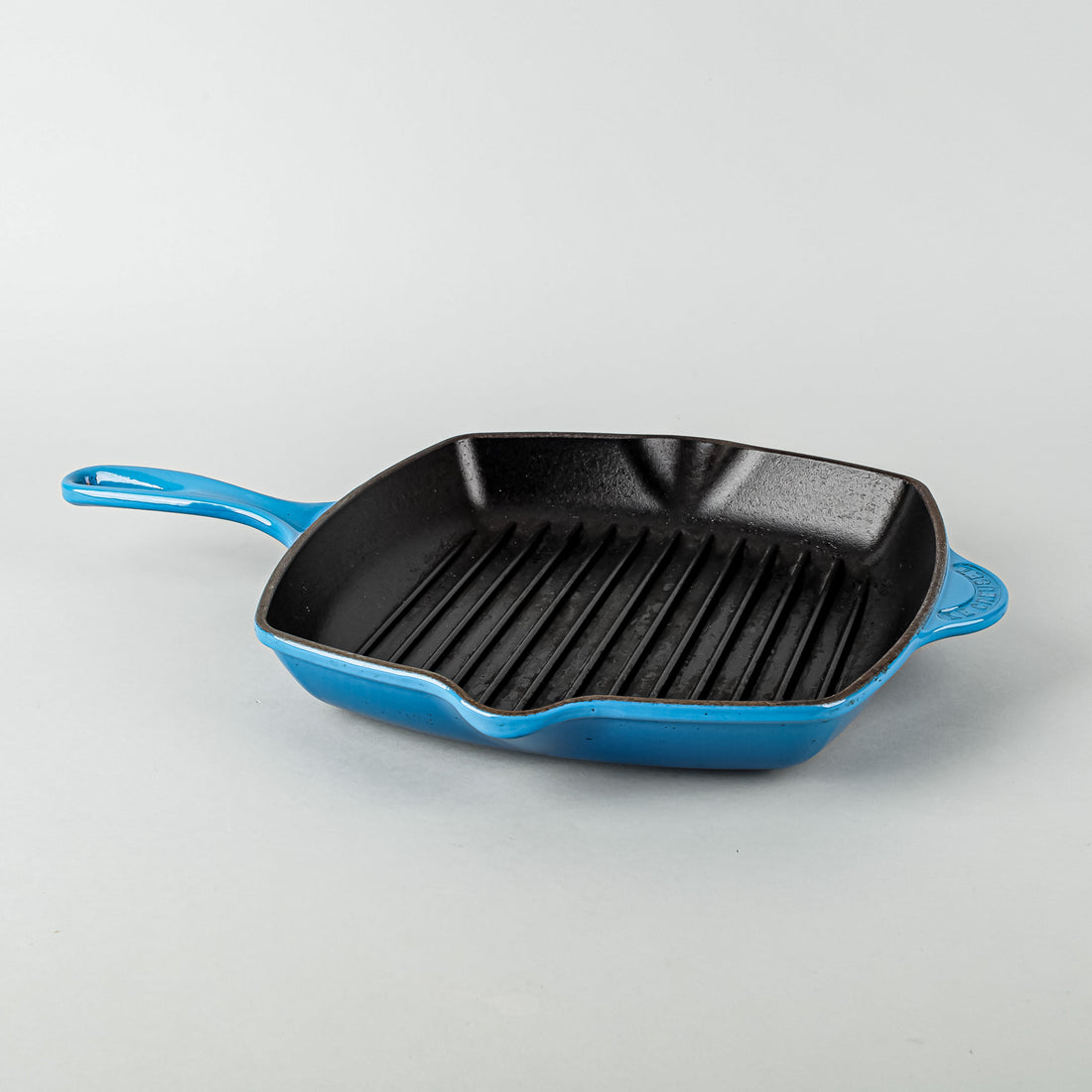 LE CREUSET Enamel Cast Iron Grill Skillet - Blue