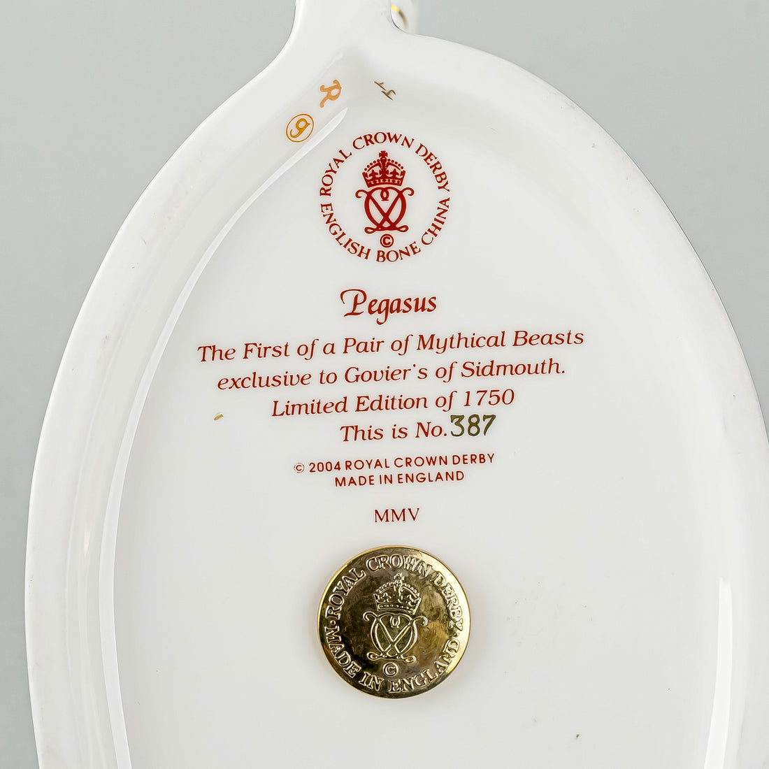 ROYAL CROWN DERBY Paperweight Pegasus