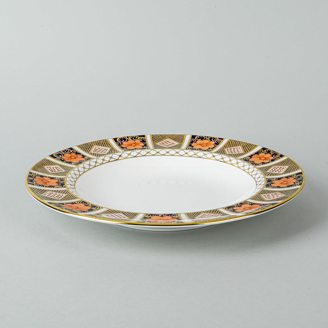 ROYAL CROWN DERBY Old Imari Border 8450 Soup Plates Set of 4