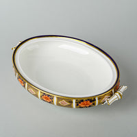 ROYAL CROWN DERBY Old Imari Border 8450 Oval Covered Serving Dish
