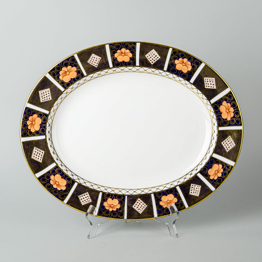 ROYAL CROWN DERBY Old Imari Border 8450 Platter