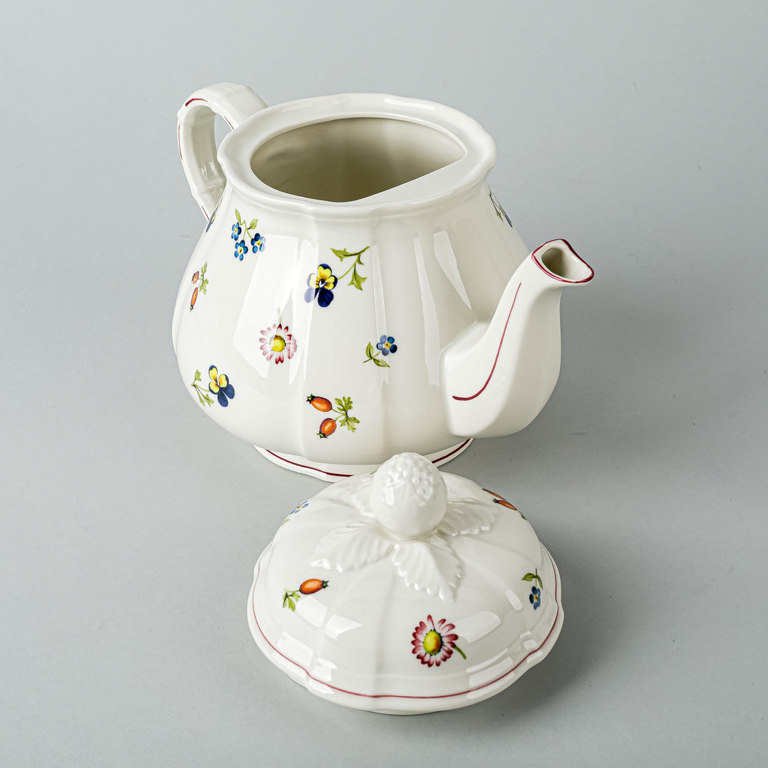 VILLEROY & BOCH Petite Fleur Tea Service 6 Pieces