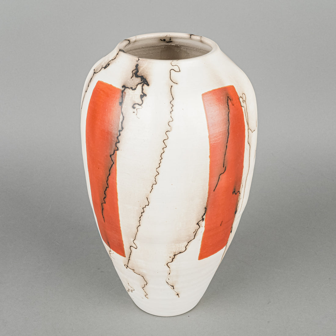 SHU CHEN CHENG Horse Hair Raku Vase