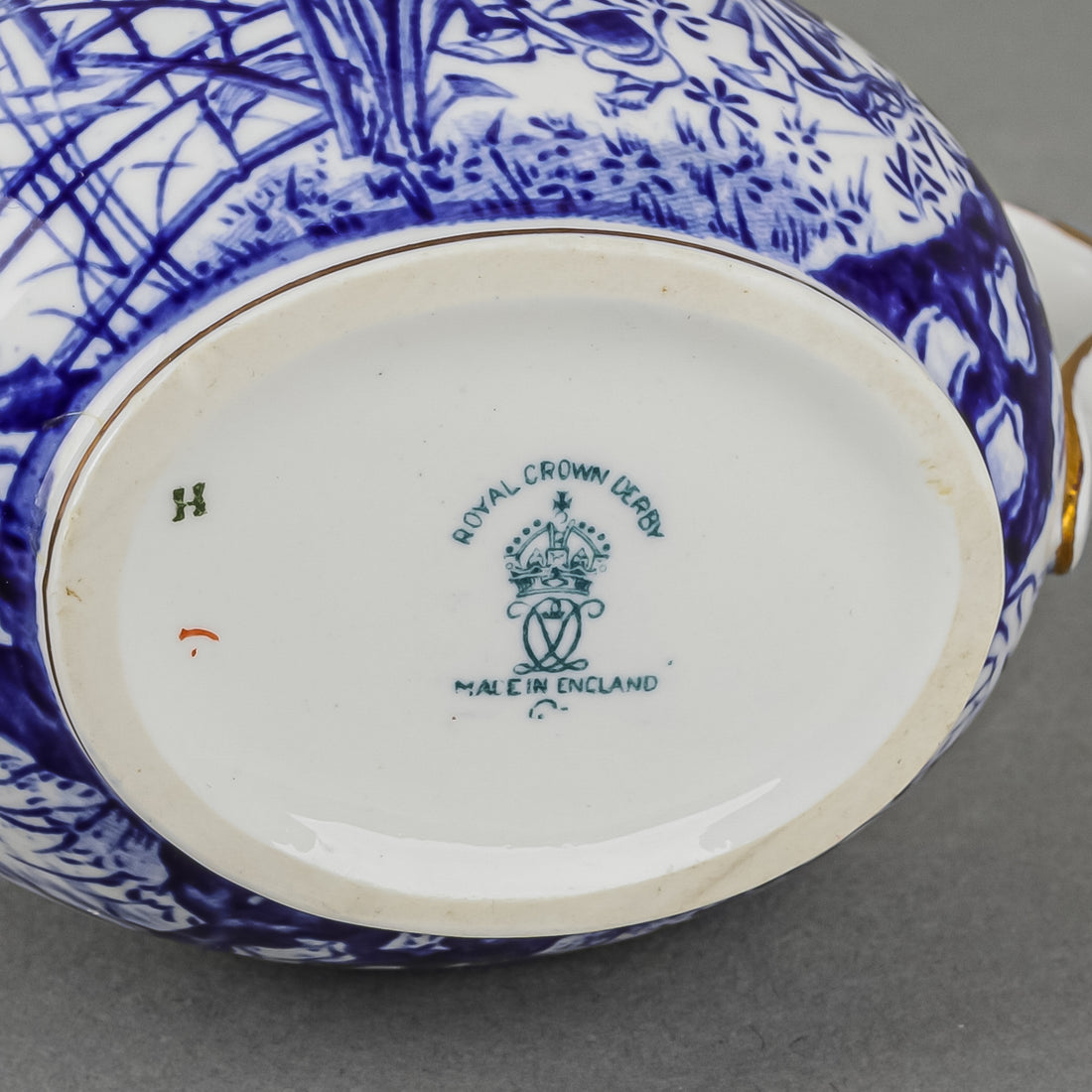 ROYAL CROWN DERBY Mikado Cream And Covered Sugar Dublin Shape