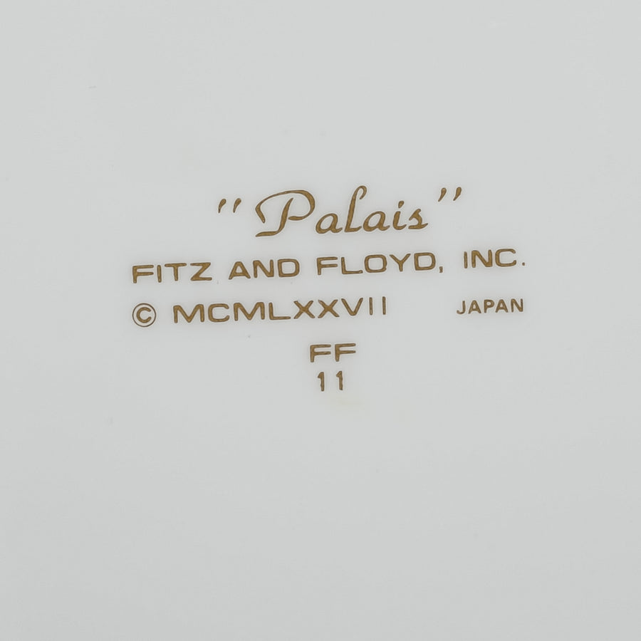 FITZ AND FLOYD Palais White Oval Lidded Tureen