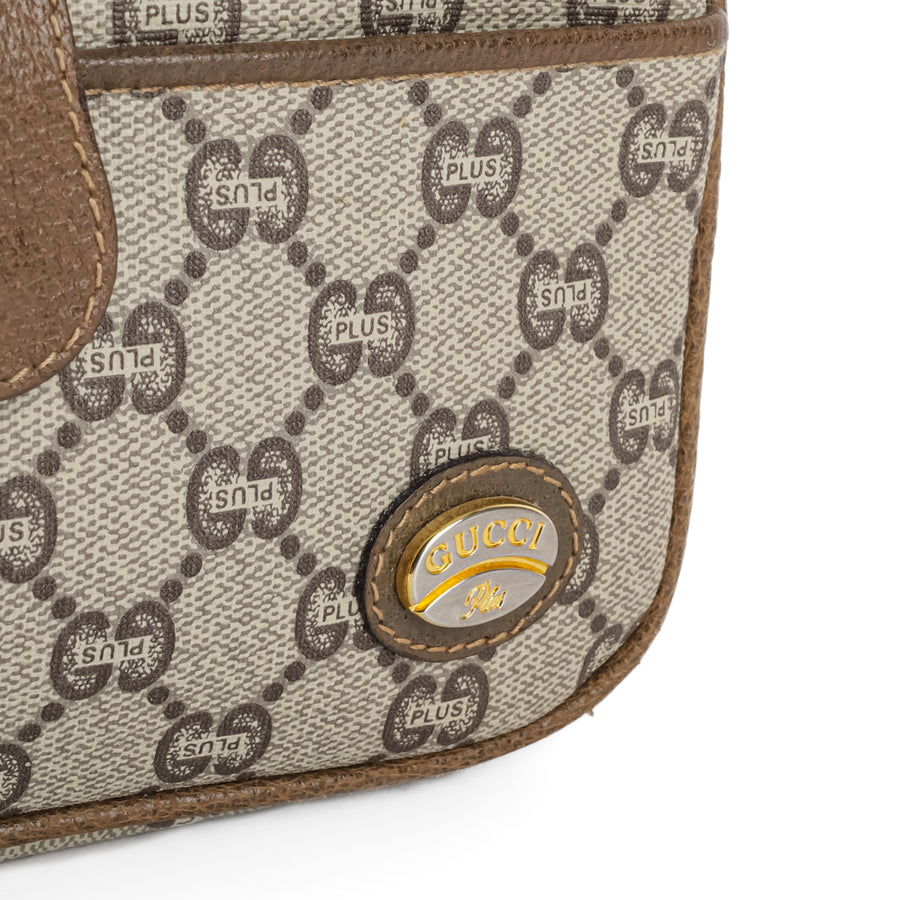 GUCCI Vintage Crossbody - Beige GG Plus