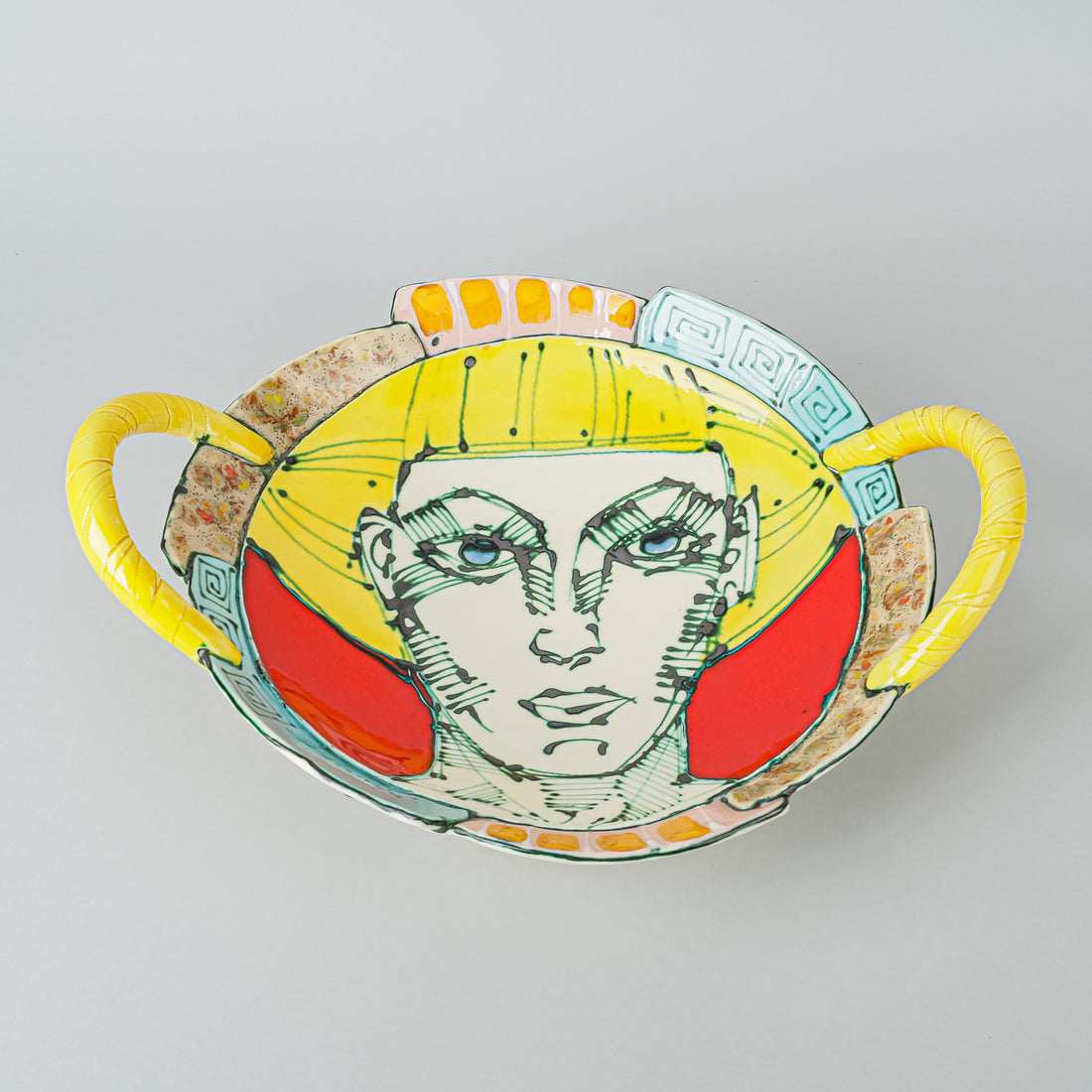 JUOZAS & RASA SALDAITIS Studio Pottery Bowl With Handles