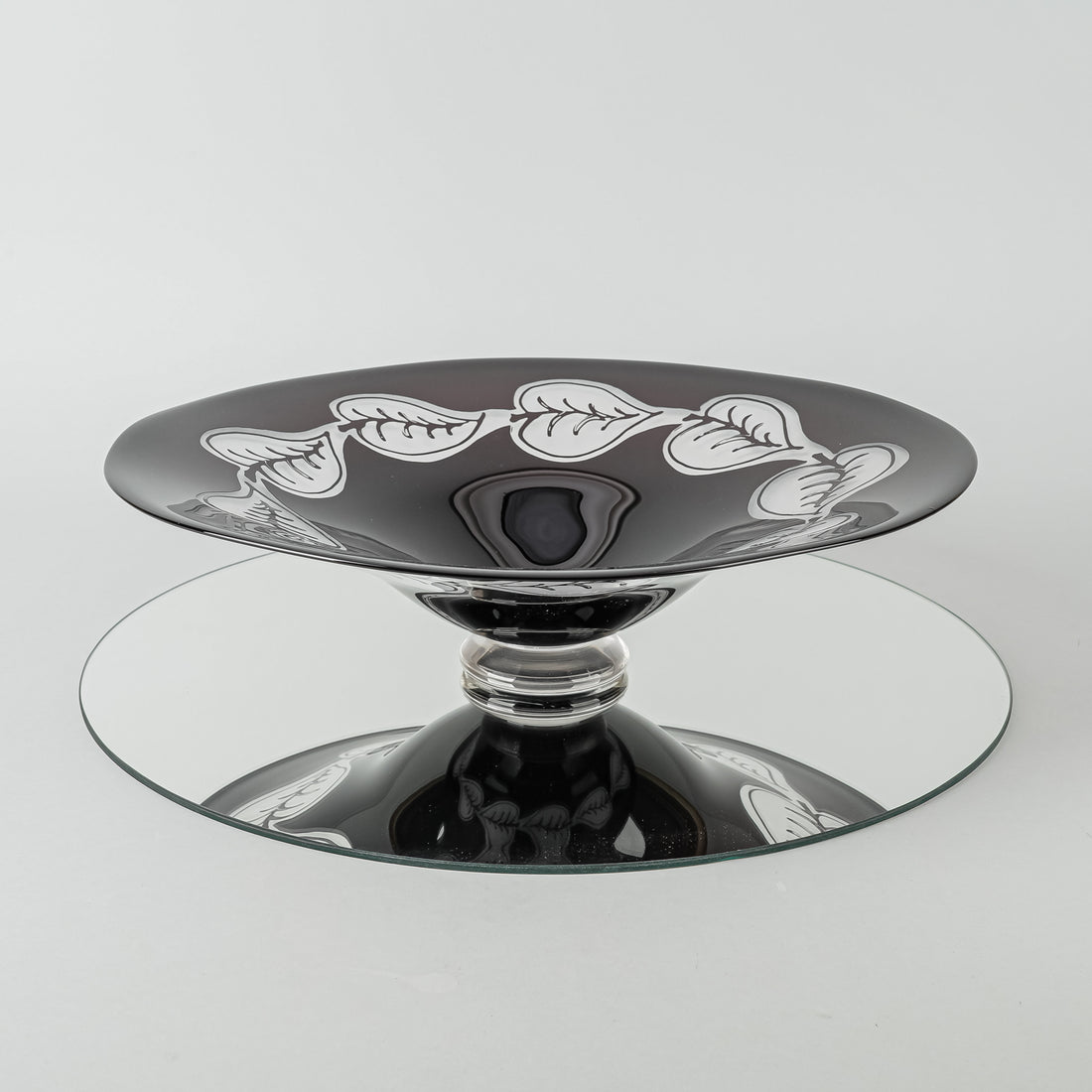 CHERYL TAKACS Art Glass Bowl