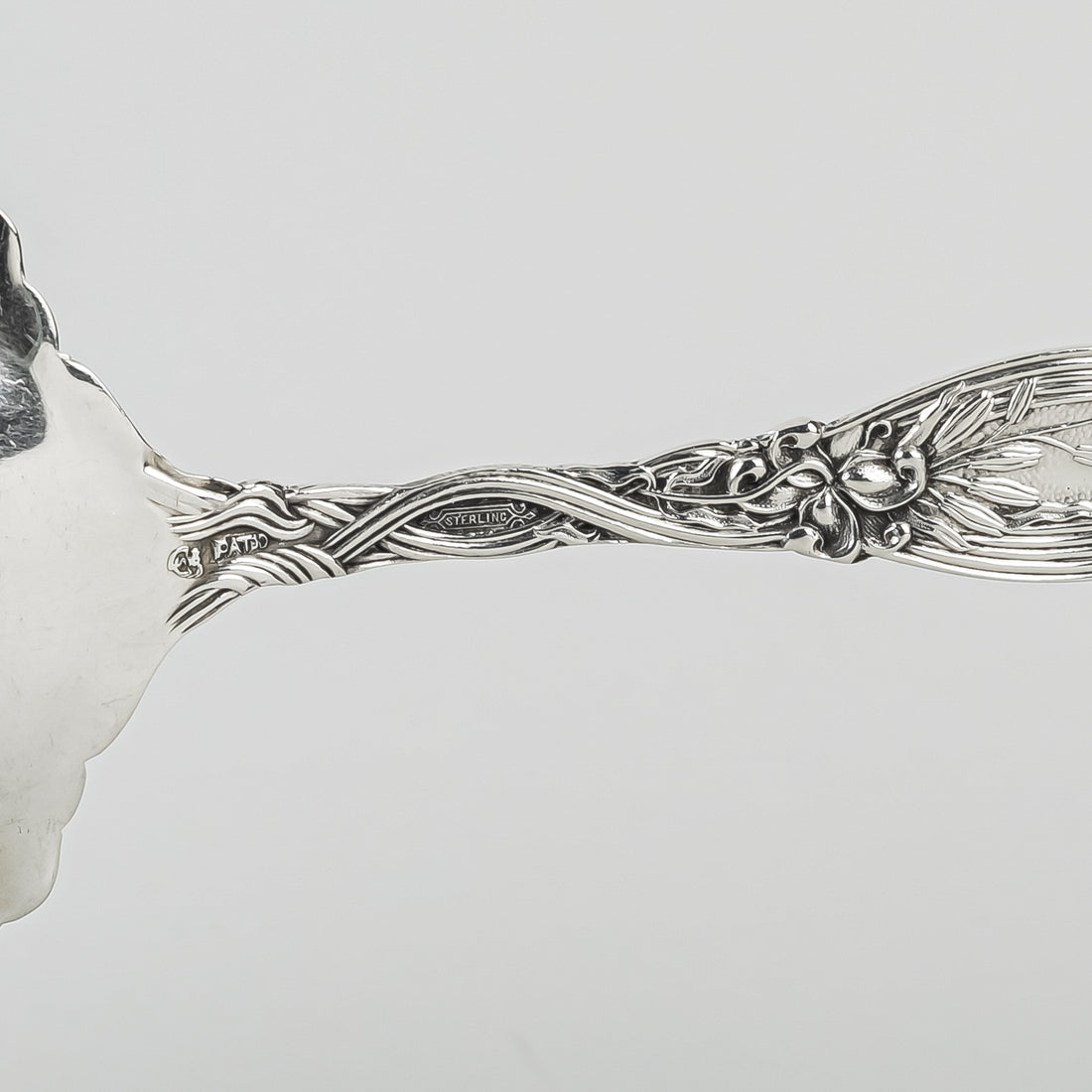 SIMPSON HALL MILLER Lily/Frontenac Sterling Silver BonBon Spoon