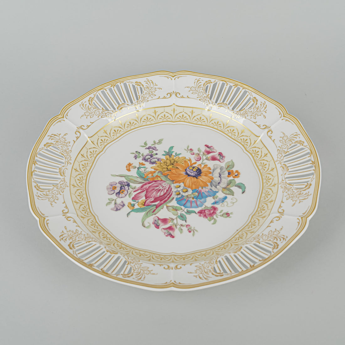 KAISER Dekor 978 Pierced Shallow Bowl