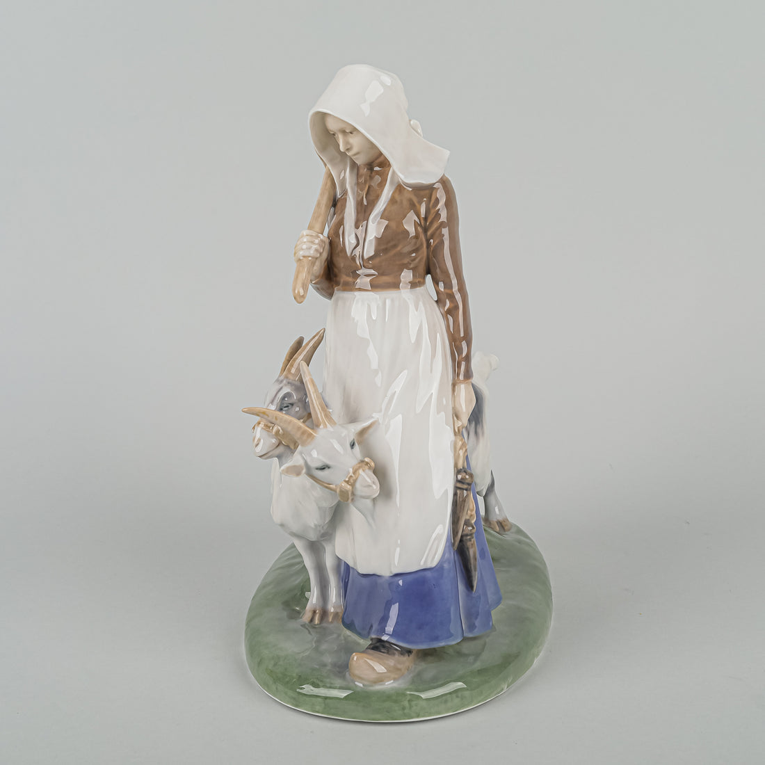 ROYAL COPENHAGEN Figurine Girl Walking With Goats & Hammer 694