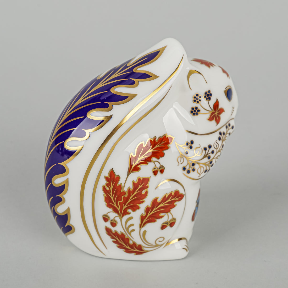 ROYAL CROWN DERBY Paperweight Squirrel