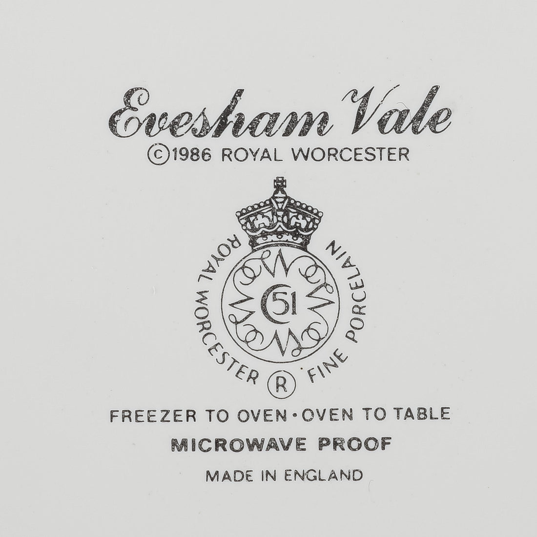 ROYAL WORCESTER Evesham Vale Round Covered Casserole