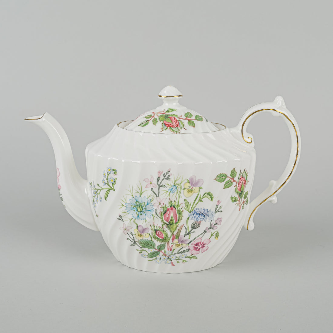 AYNSLEY Wild Tudor Teapot w/Lid
