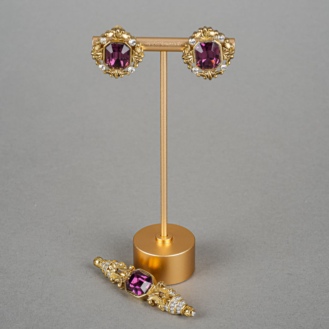 GIVENCHY Brooch And Clips Set - Gold Tone And Purple