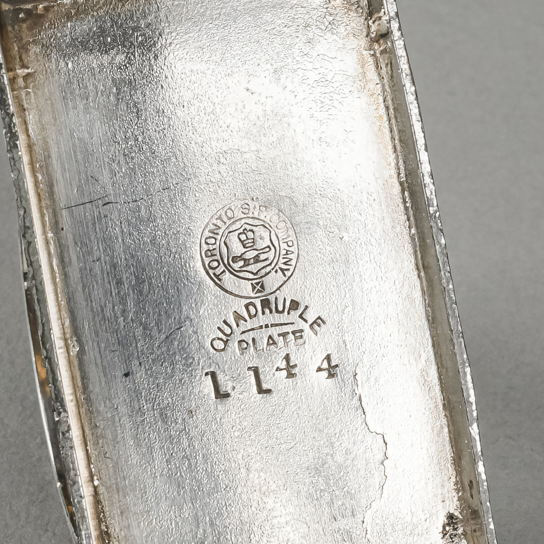 TORONTO SP CO Figural Napkin Ring - Two Birds