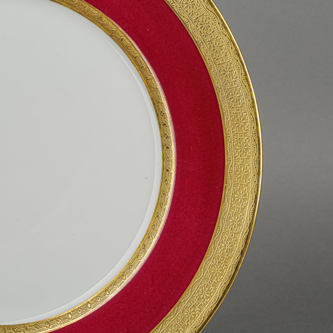 CHARLES AHRENFELDT LIMOGES Maroon And Gold Rimmed Dessert Plates Set Of 4