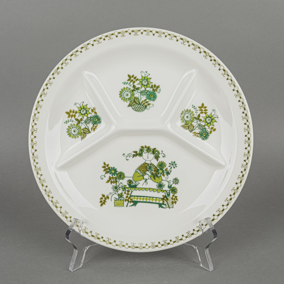 FIGGJO NORWAY Market Sectioned Luncheon Plates Set Of 4