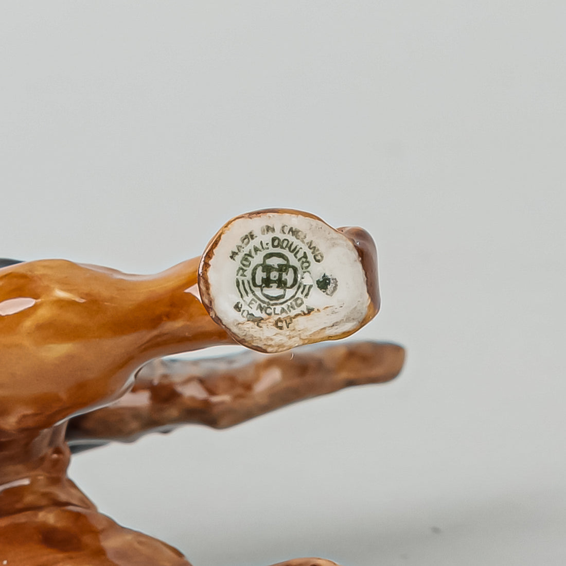 ROYAL DOULTON Figurine Gordon Setter HN 1081