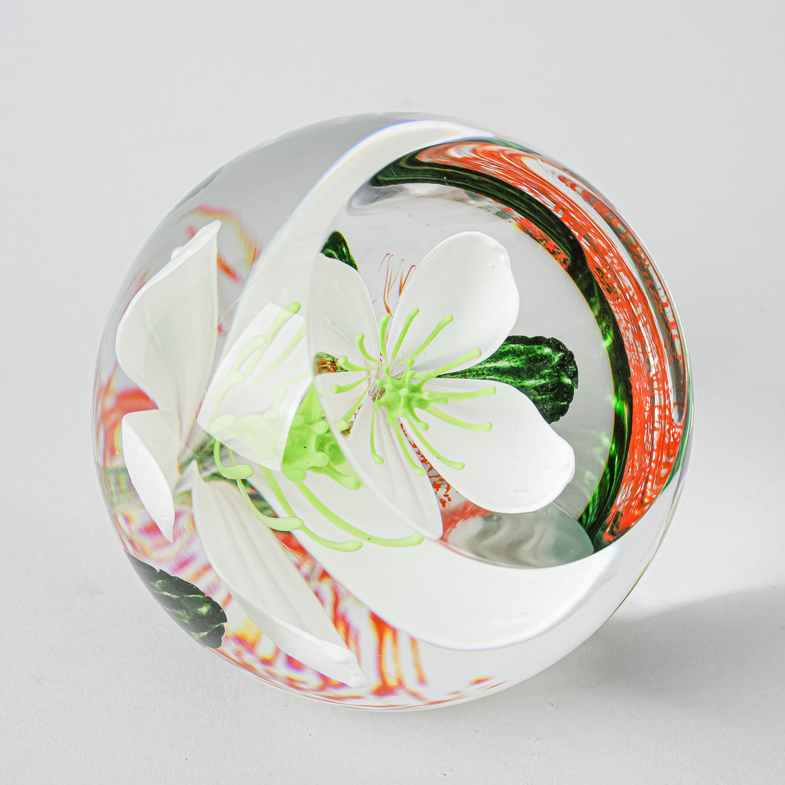CAITHNESS Festive Rose 415/750 Art Glass Paperweight