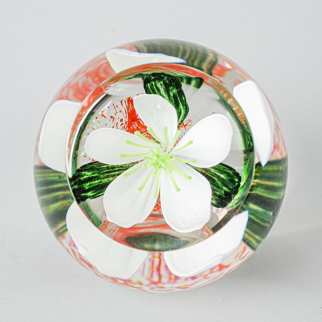 CAITHNESS Festive Rose 415/750 Art Glass Paperweight