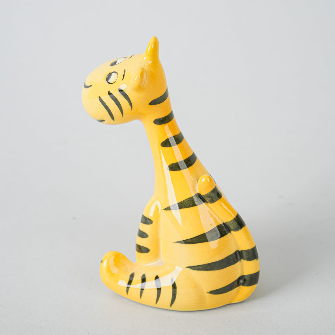 BESWICK Walt Disney Character Figurine Tigger 2394