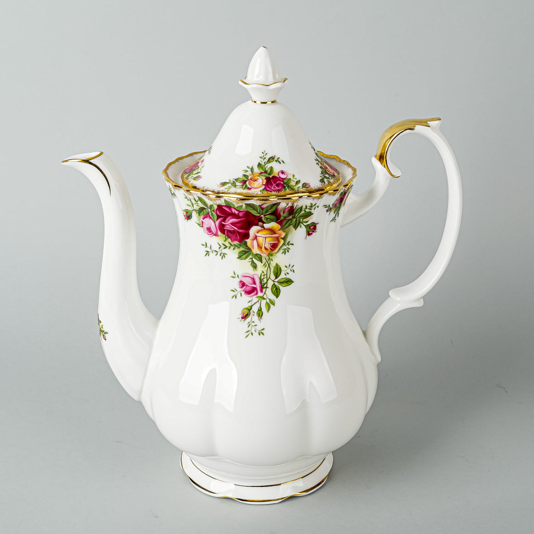 ROYAL ALBERT Old Country Roses Coffee Pot With Lid