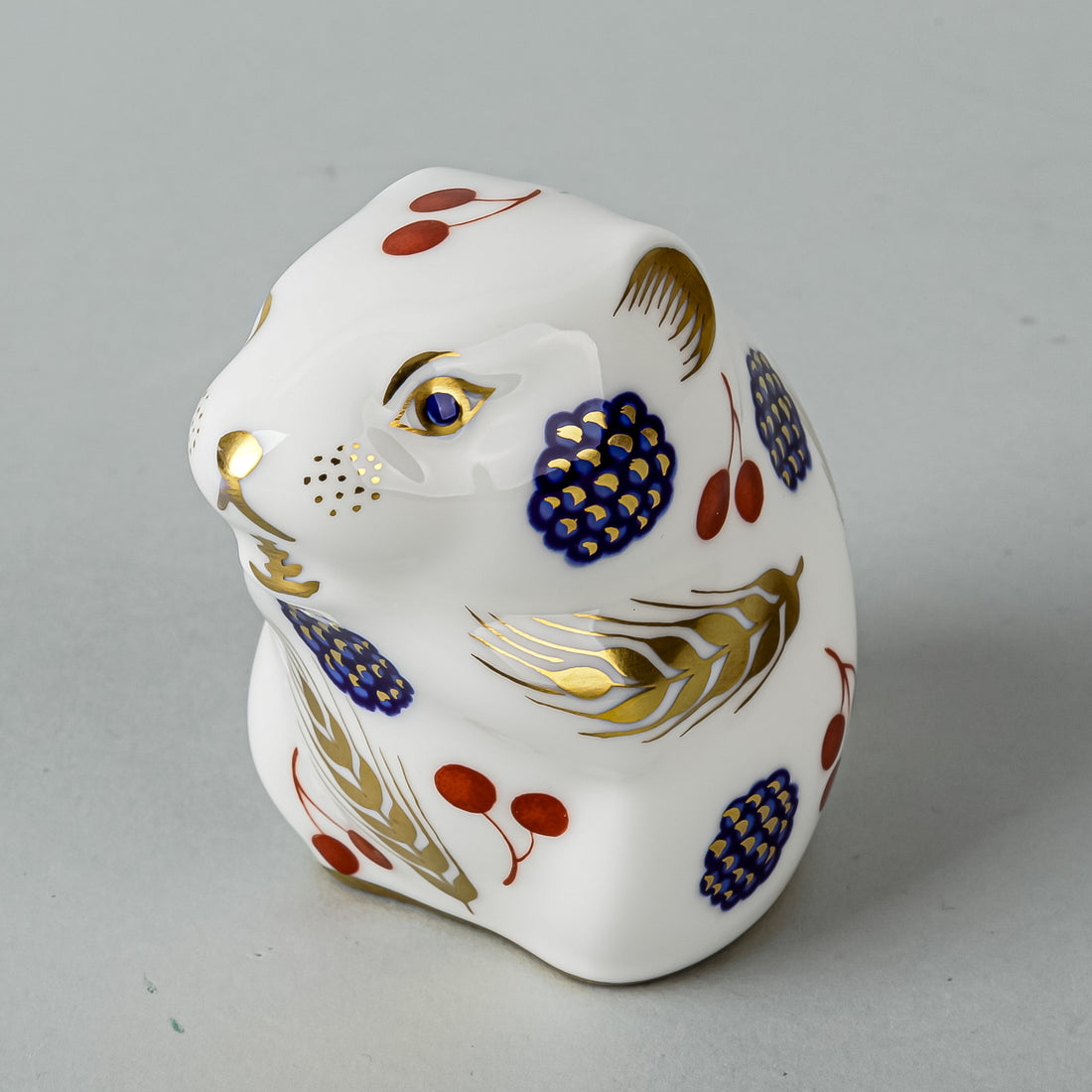 ROYAL CROWN DERBY Paperweight Harvest Mouse