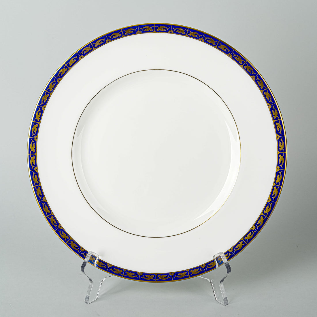 WEDGWOOD Marina R4425 11 Place Settings Plus Extras